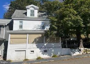 333 Carbon Street, Weatherly