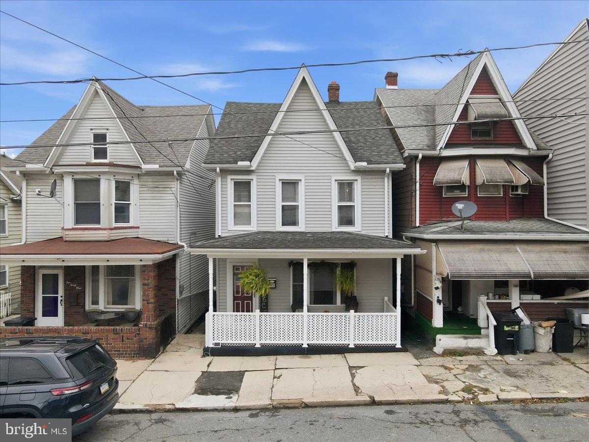 239 W Bertsch Street, Lansford