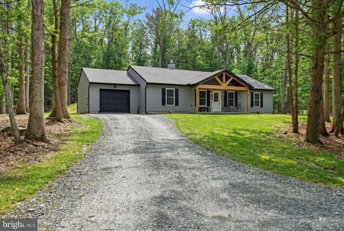 85 Mccool Lane, Lehighton