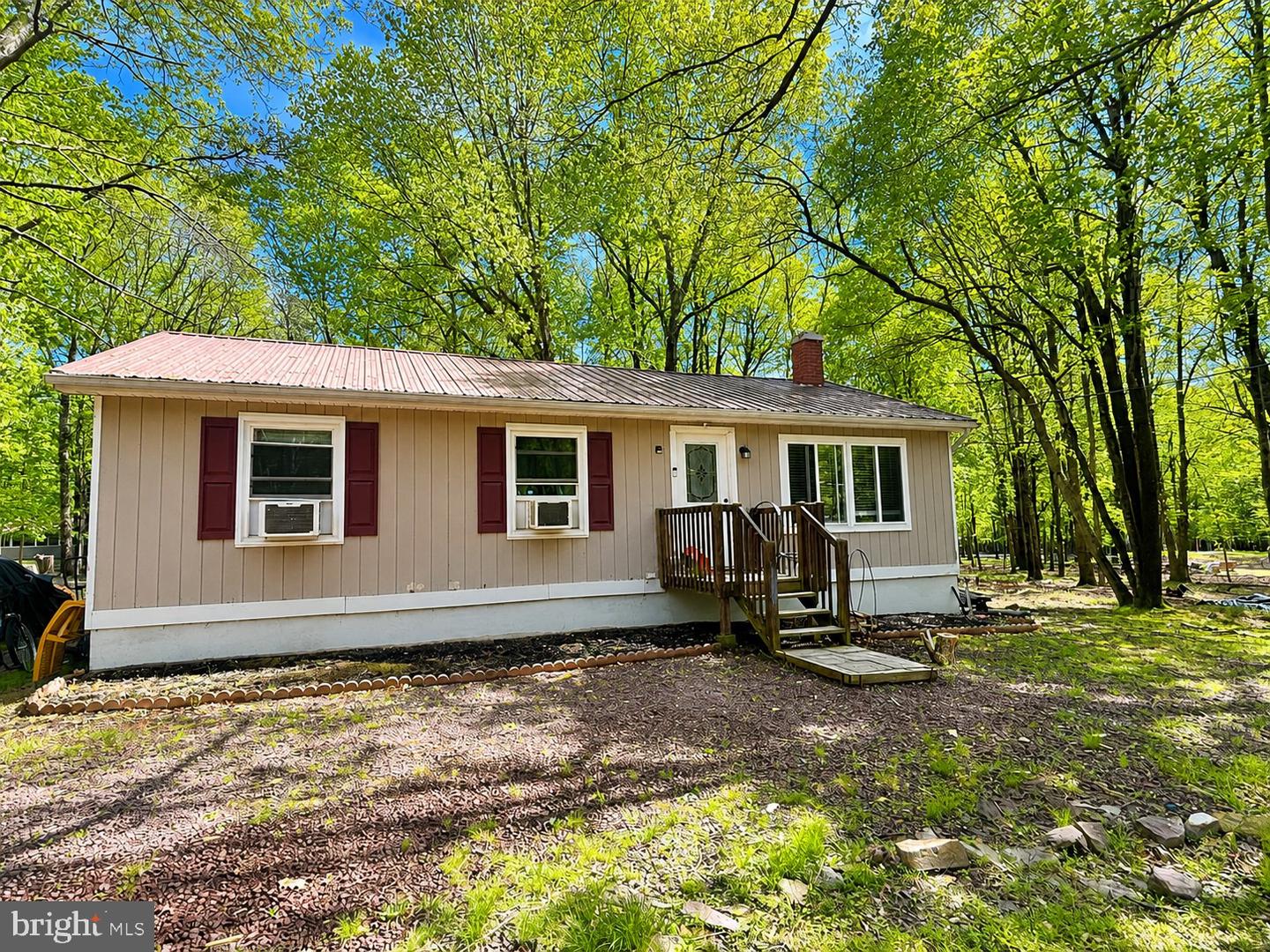 122 Hunter Ln