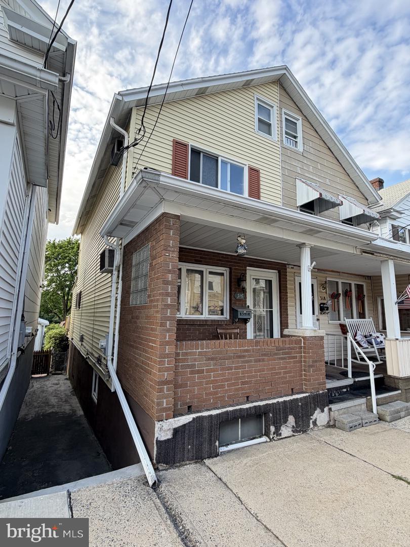316 E Fell Street, Summit Hill