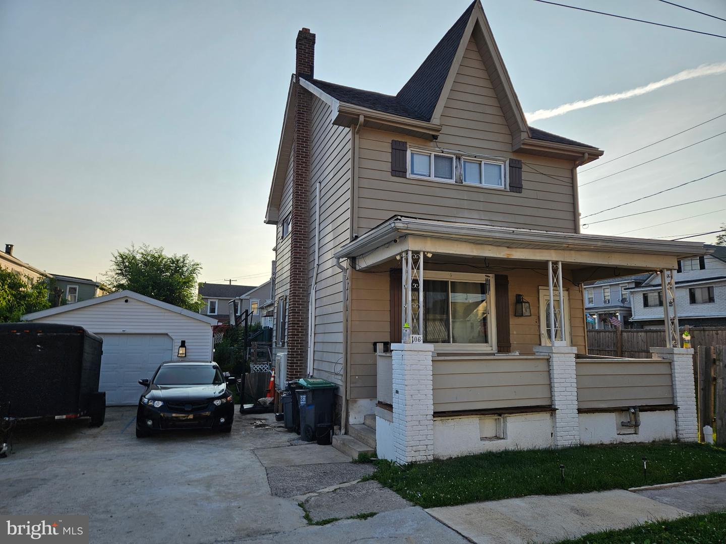 106 S Chestnut Street