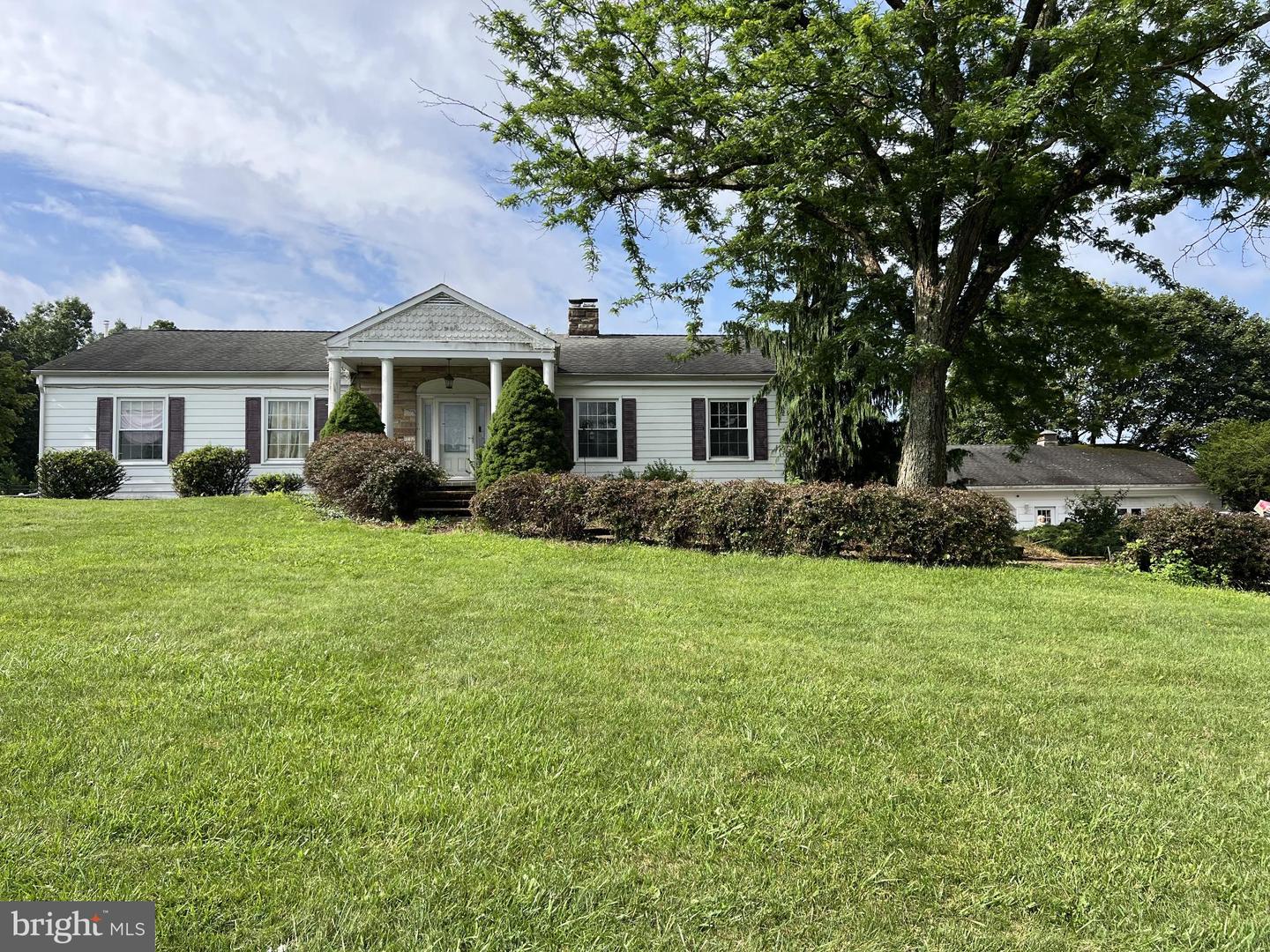 4384 Main St, Houtzdale