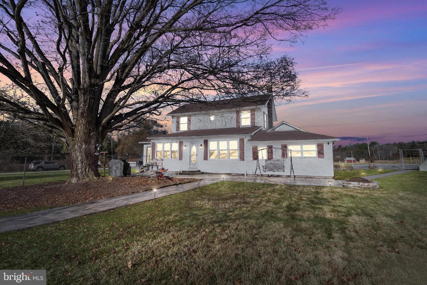 82 Ridge Street, Smokerun