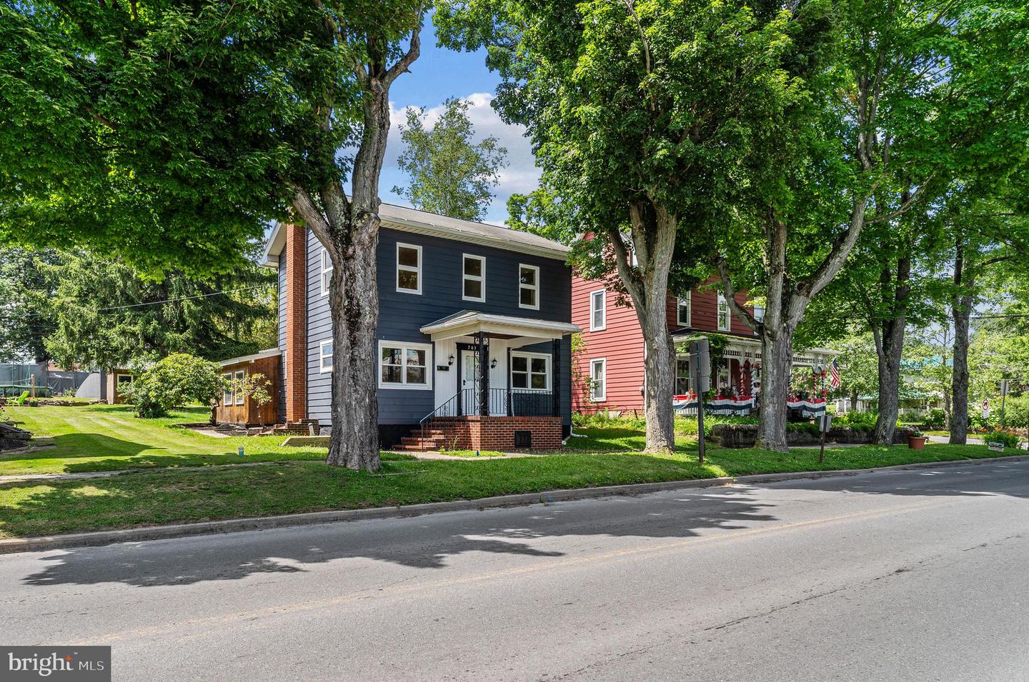 704 Stone Street