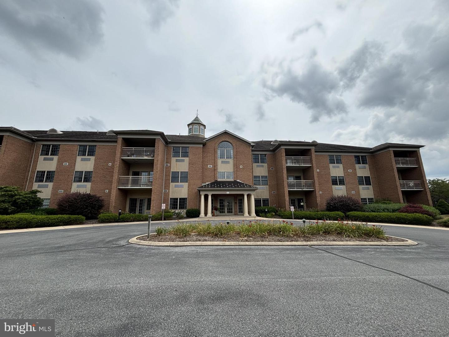 305 Village Heights Drive #222, State College