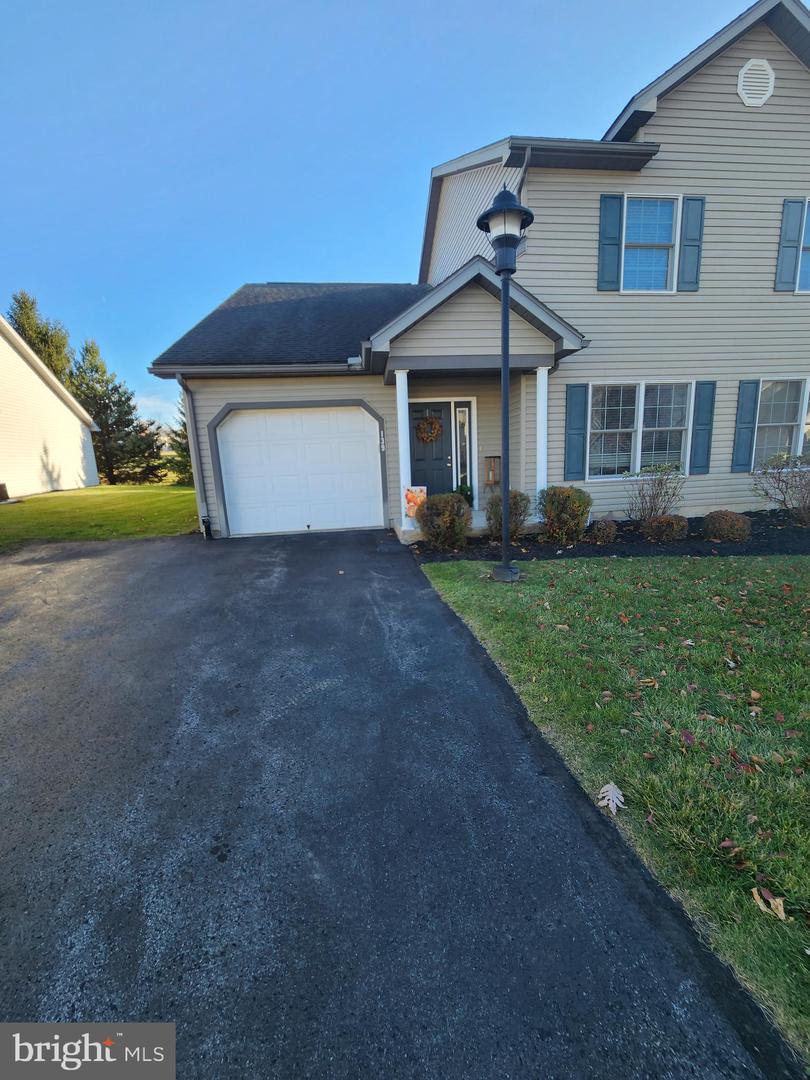139 Winchester Court, State College