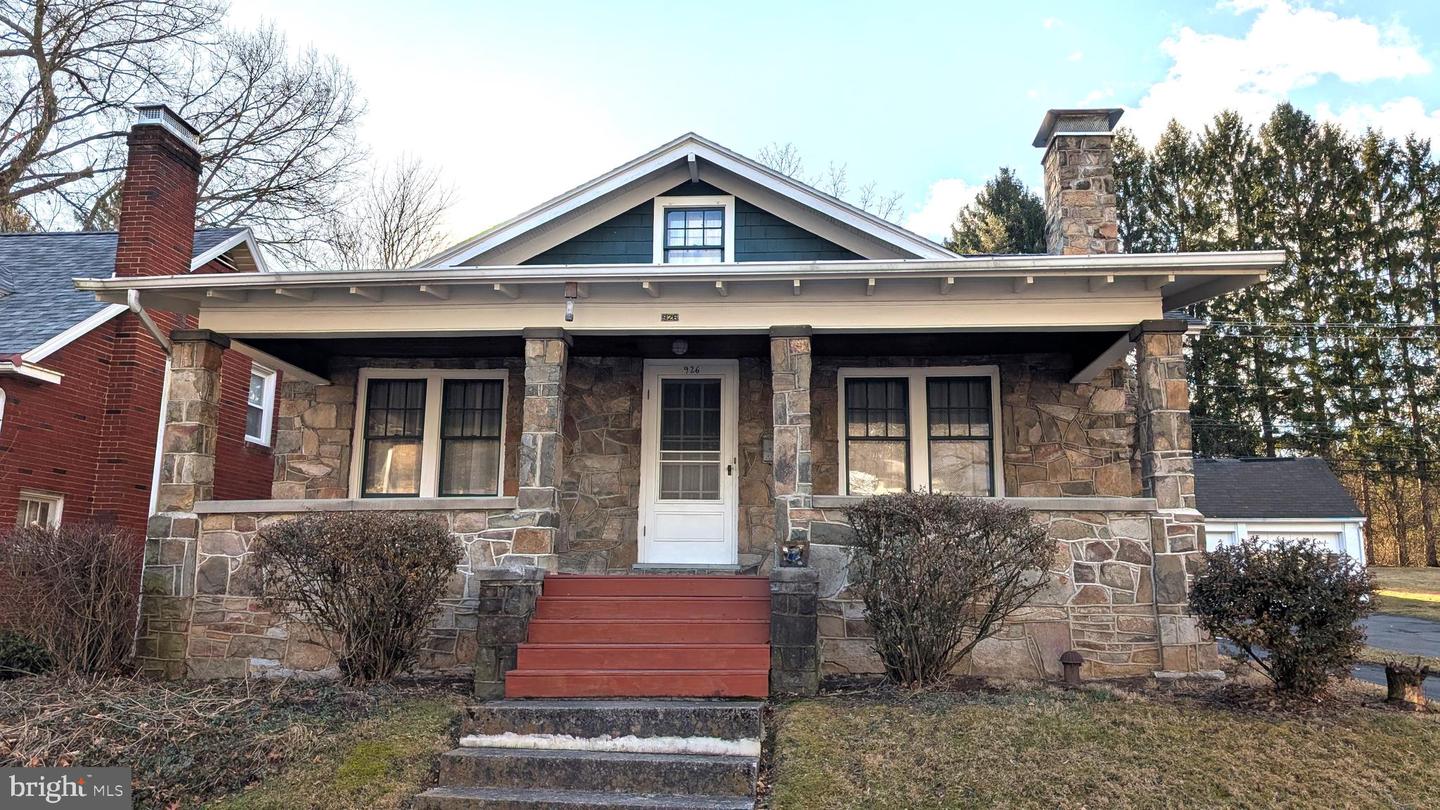 926 W Beaver Avenue, State College