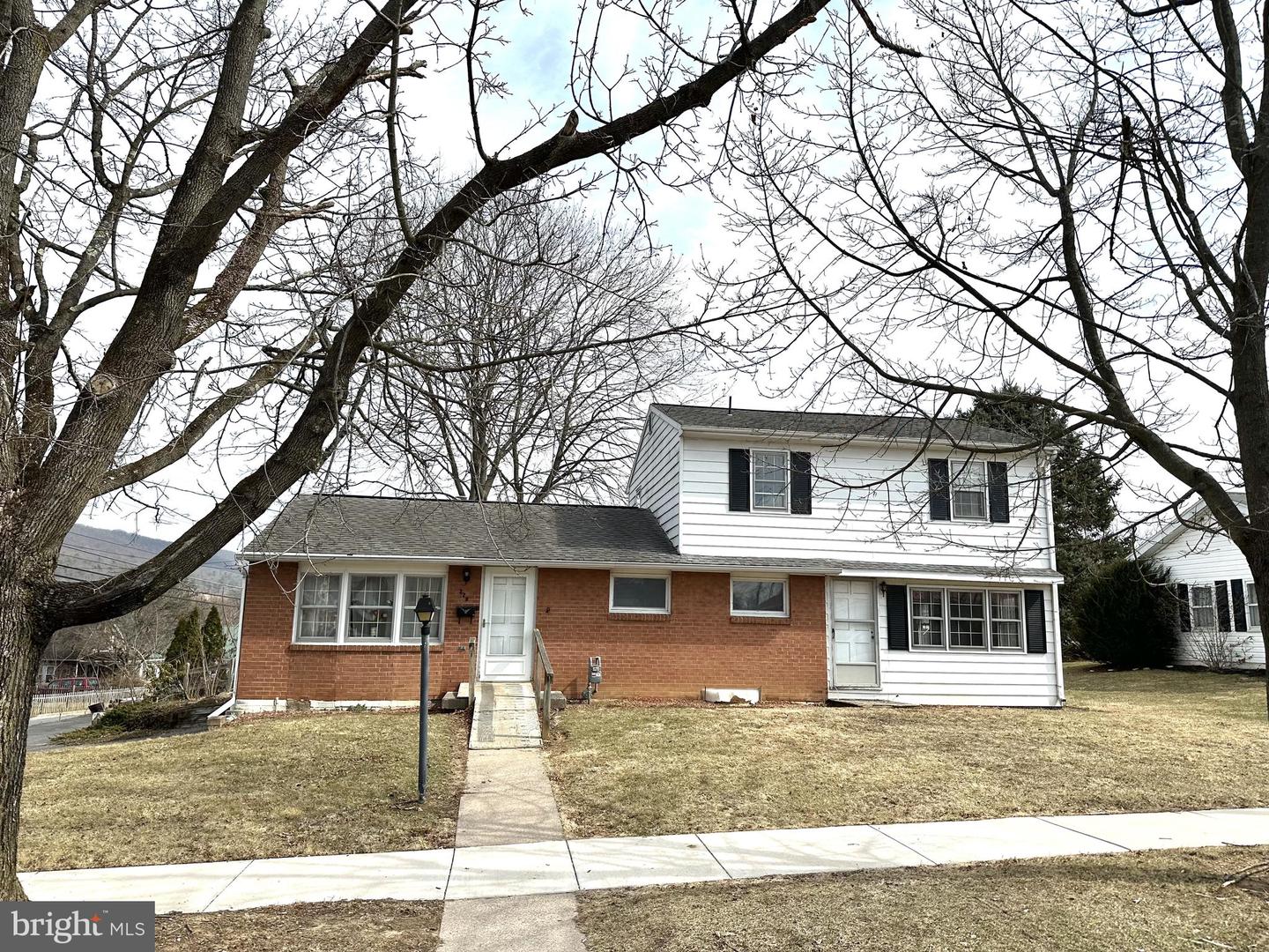 228 N Mcallister Street, Bellefonte
