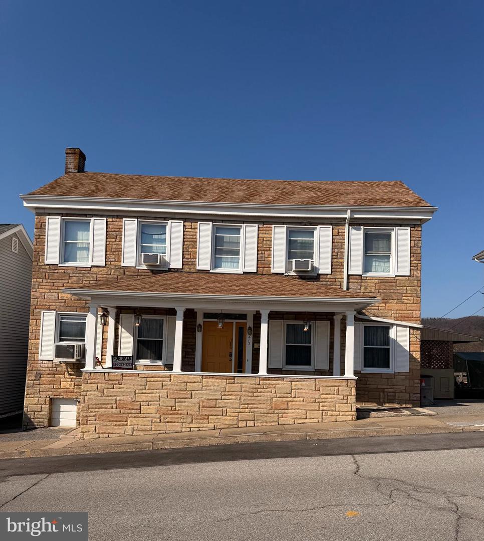 215 E High Street, Bellefonte