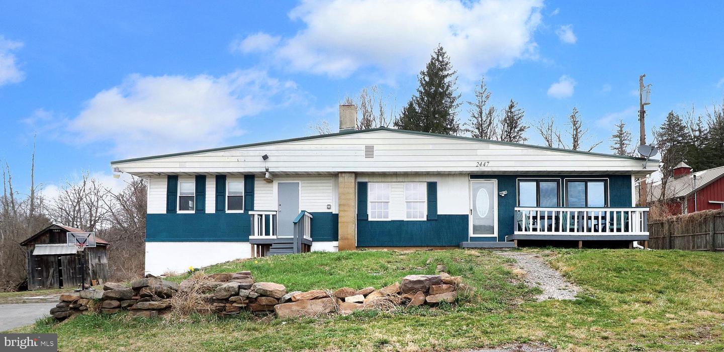 2447 General Potter Highway, Centre Hall