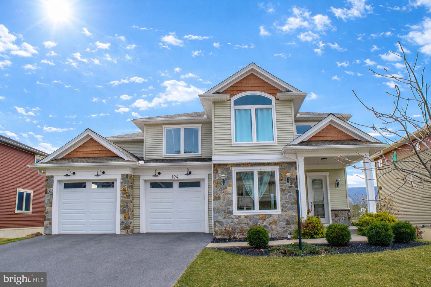 194 Derek Drive, Boalsburg