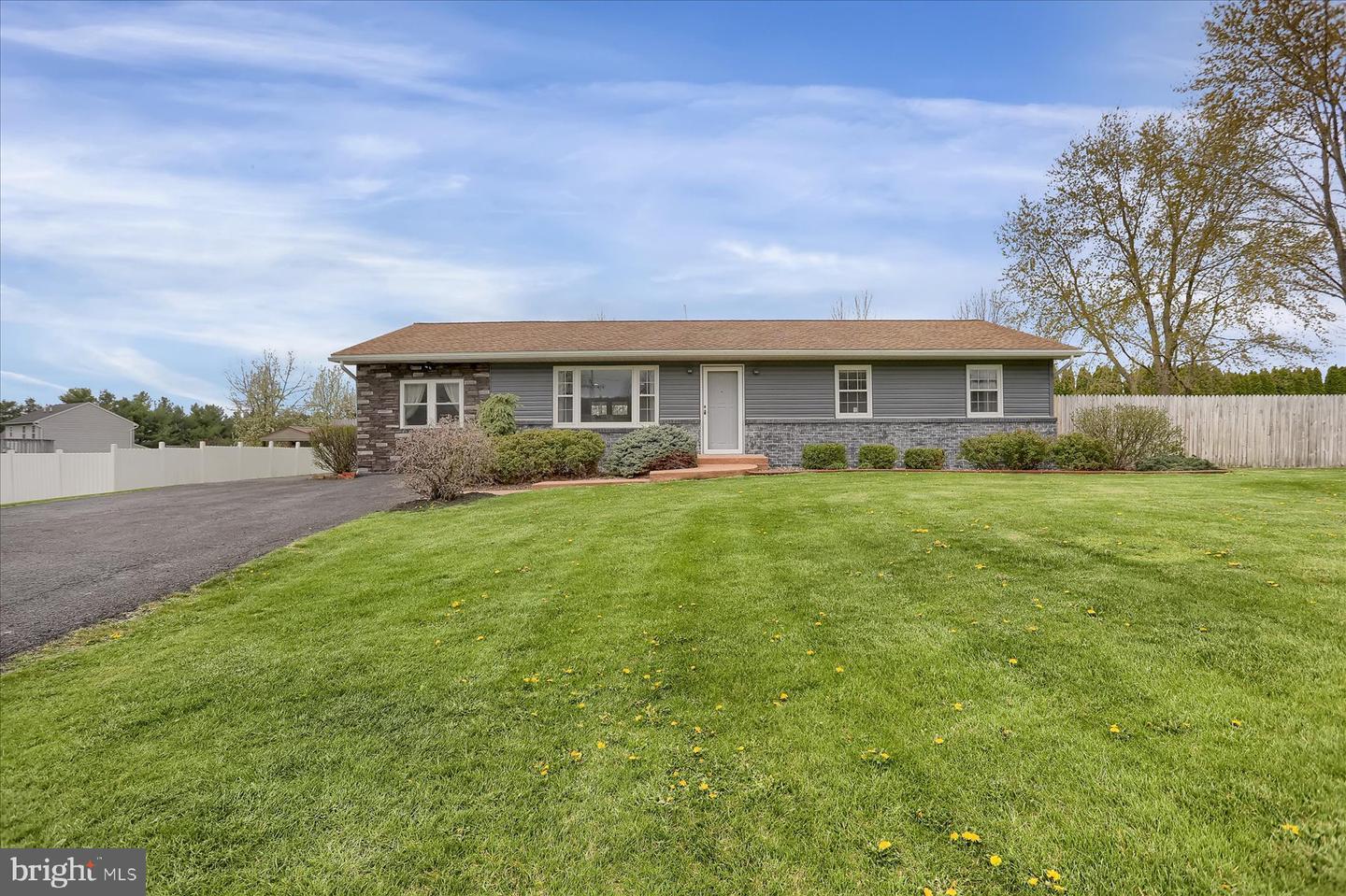 1663 E College Avenue, Bellefonte