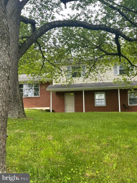 109 Sandy Lane