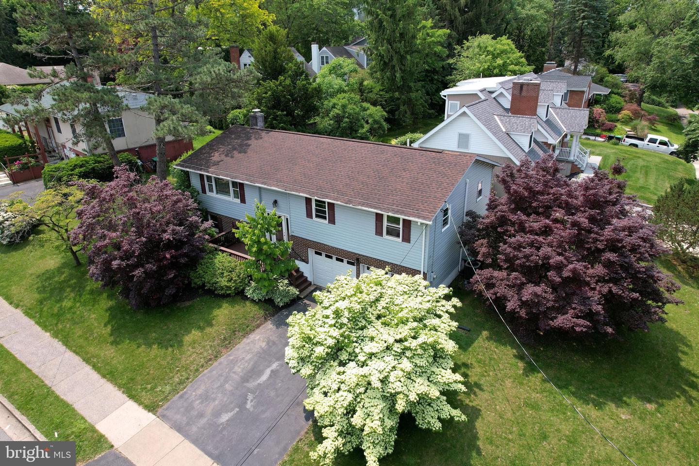 234 S Buckhout Street, State College