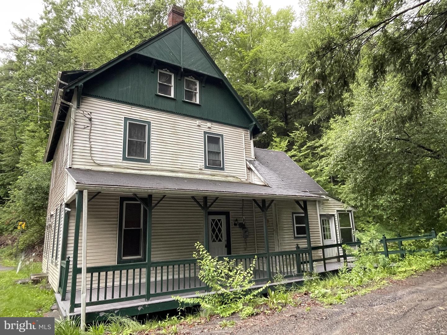 222 Millheim Narrows, Spring Mills