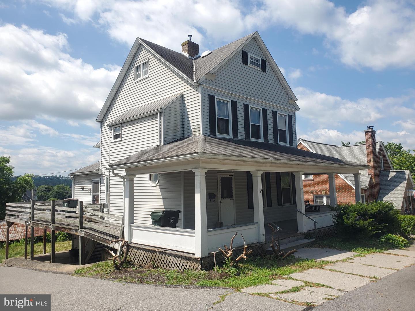 126 W Curtin Street, Bellefonte