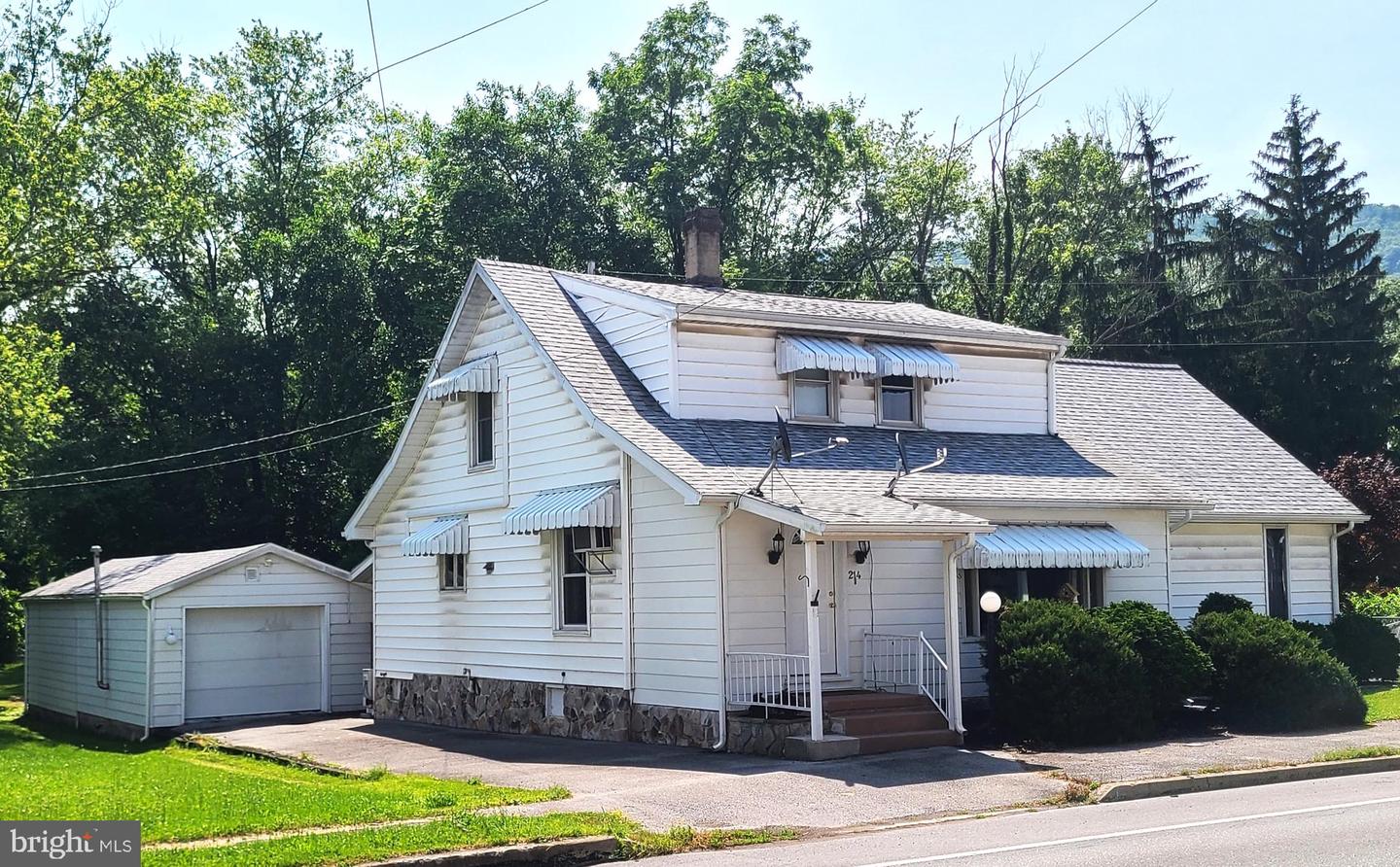 214 Turnpike Street, Milesburg