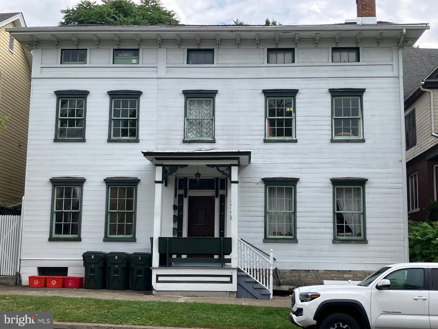 238 N Allegheny Street, Bellefonte