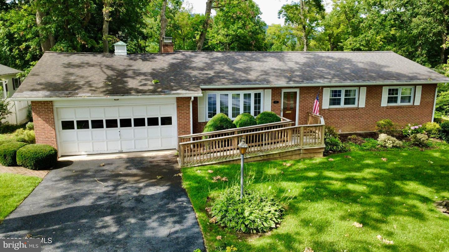 915 Woodland Drive, Bellefonte
