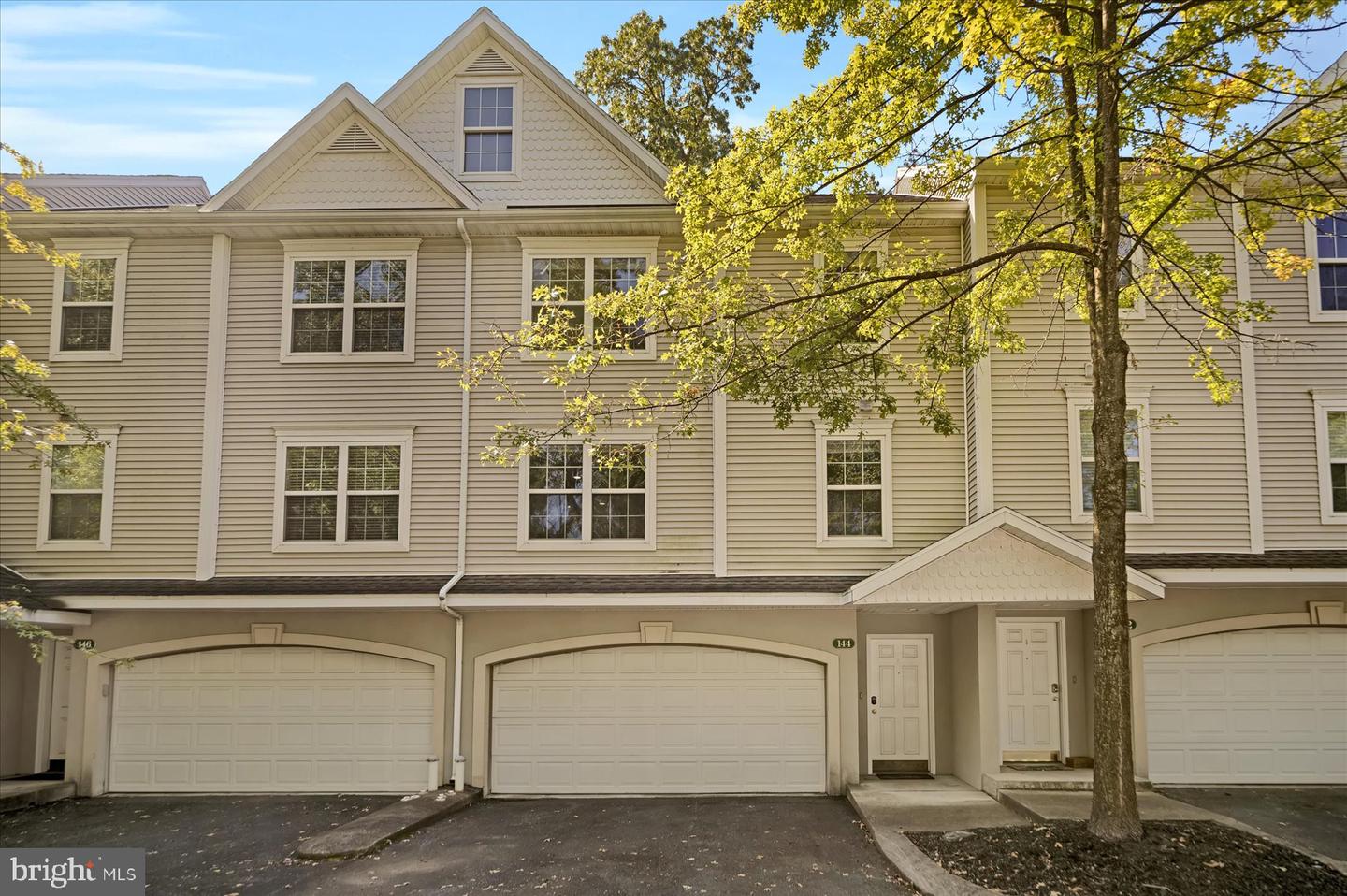 144 Kenley Court, State College