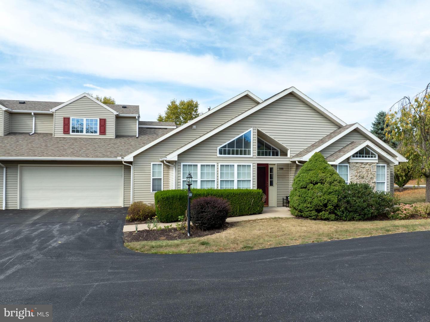 106 Wellington Drive, State College