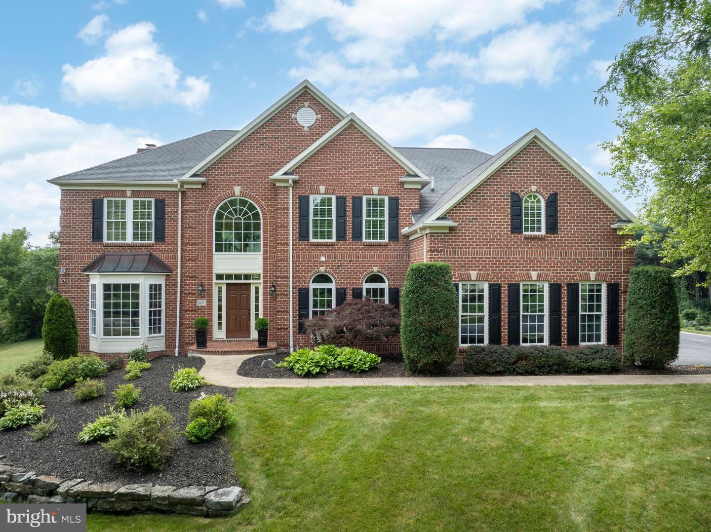 125 Holly Ridge Drive, State College