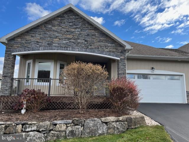 362 Meadow Flower Circle, Bellefonte