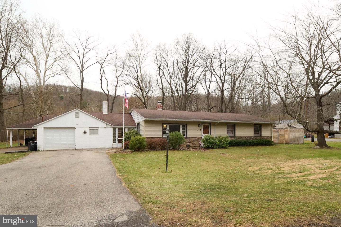 744 Runville Road, Bellefonte