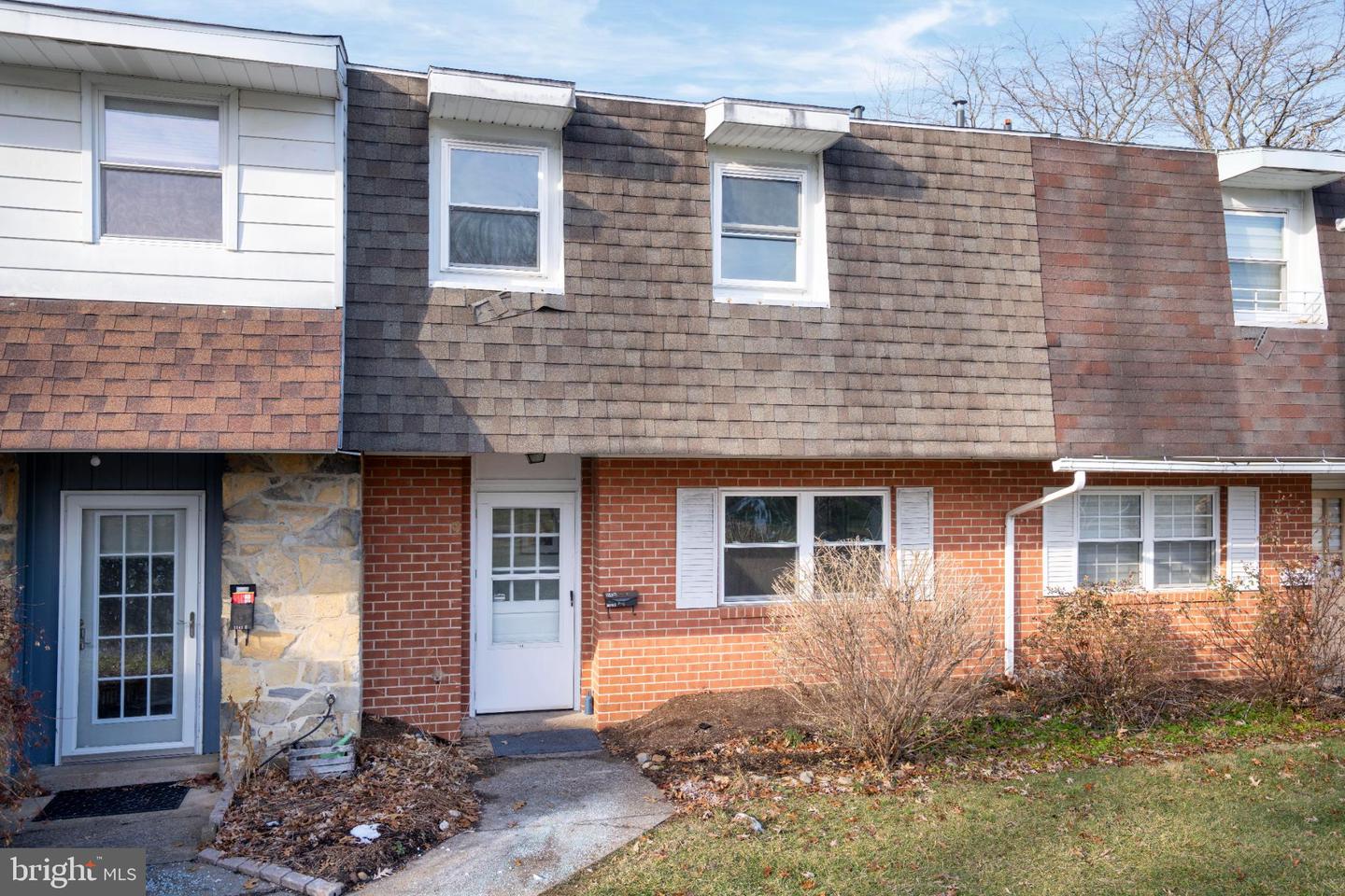 1141 W Aaron Drive #d, State College