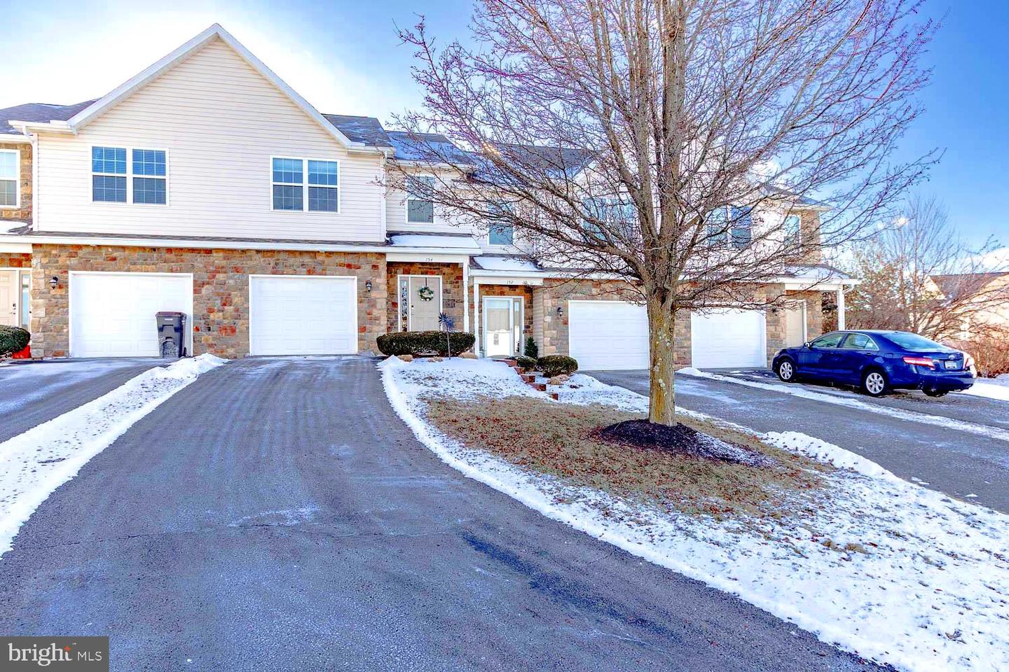 154 Faith Circle, Boalsburg