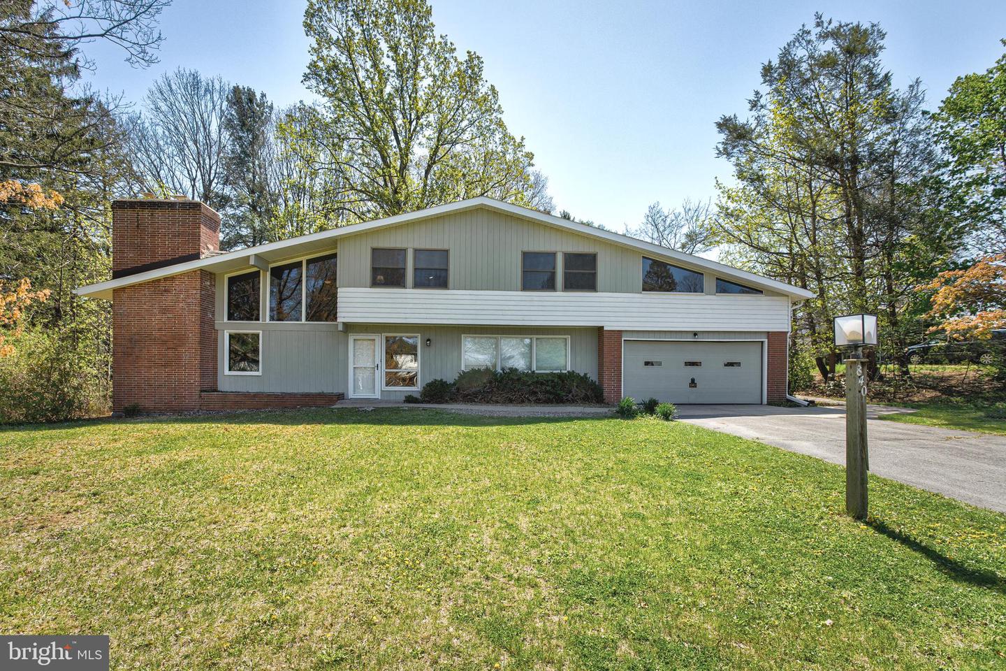840 Outer Drive, State College