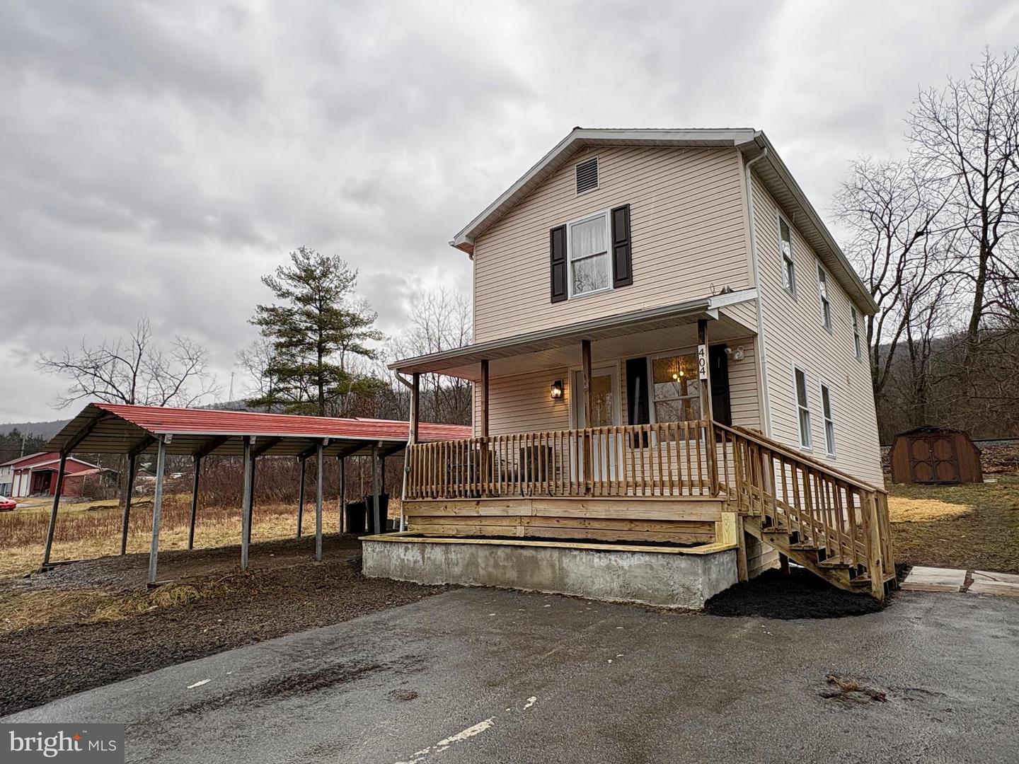 404 W Front Street, Port Matilda