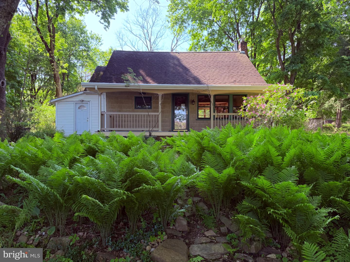 320 Loop Road, Boalsburg