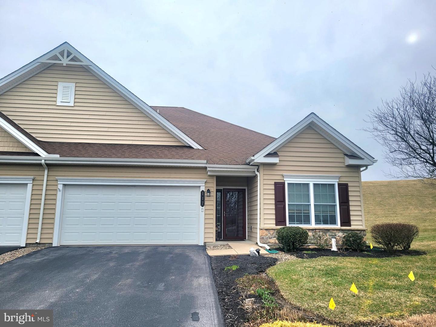 117 Glory Way, Boalsburg