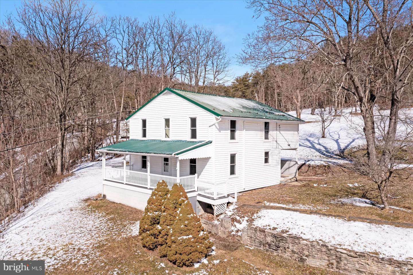 117 Dry Top Road, Bellefonte