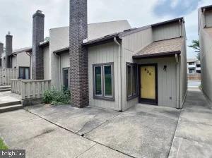836 W Aaron Drive, State College