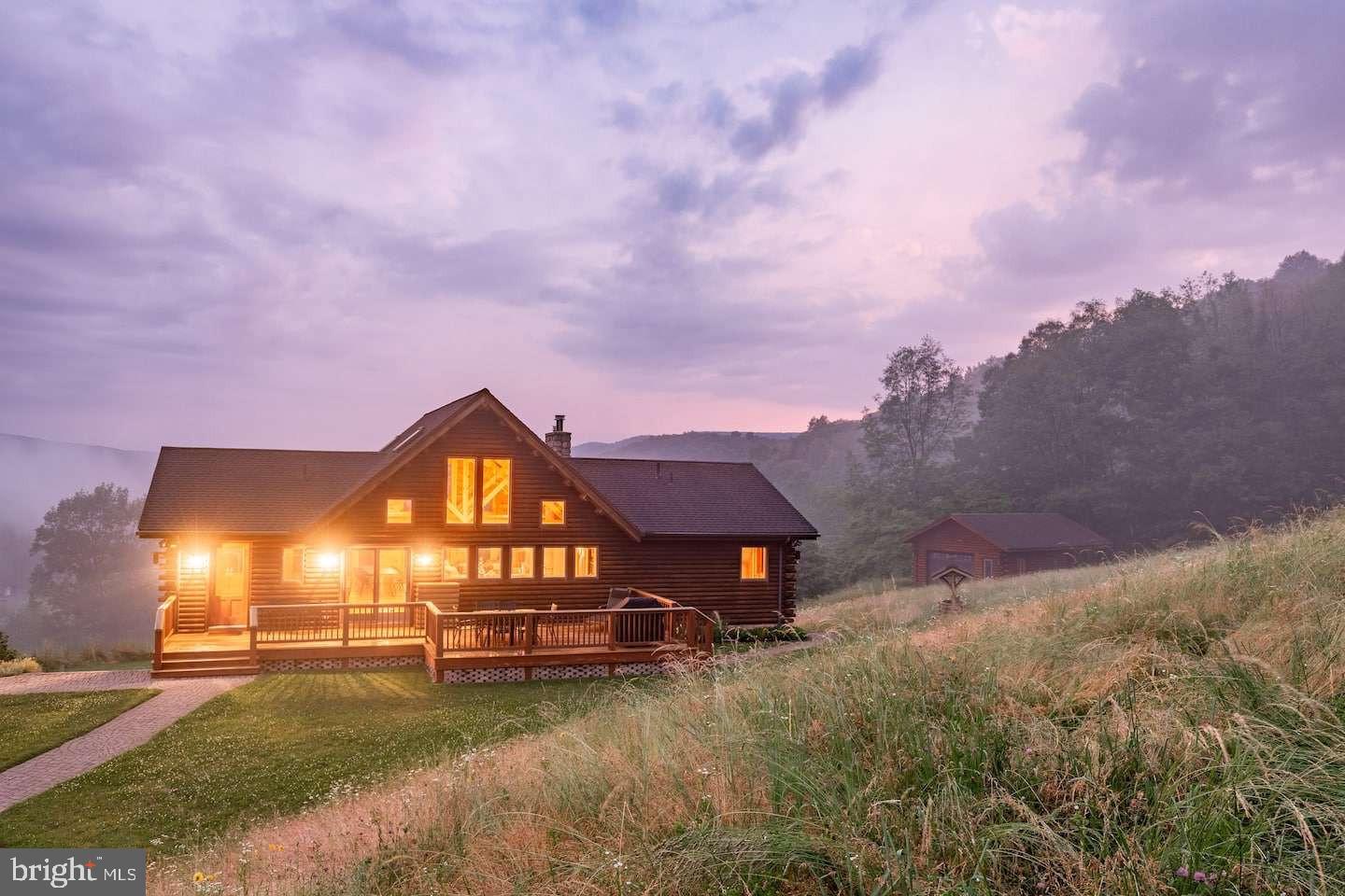 151 White Fawn Lane