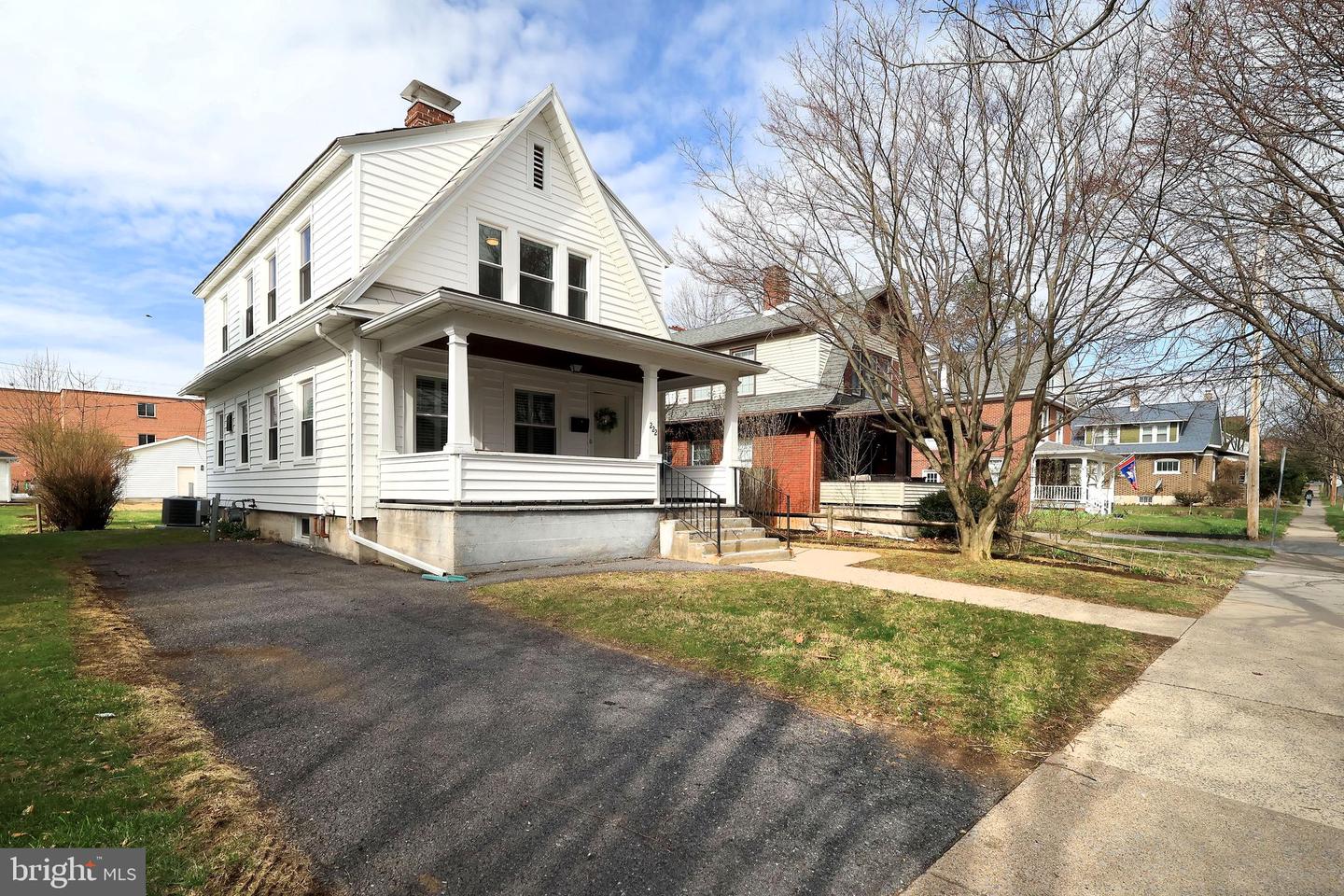 222 S Gill Street, State College