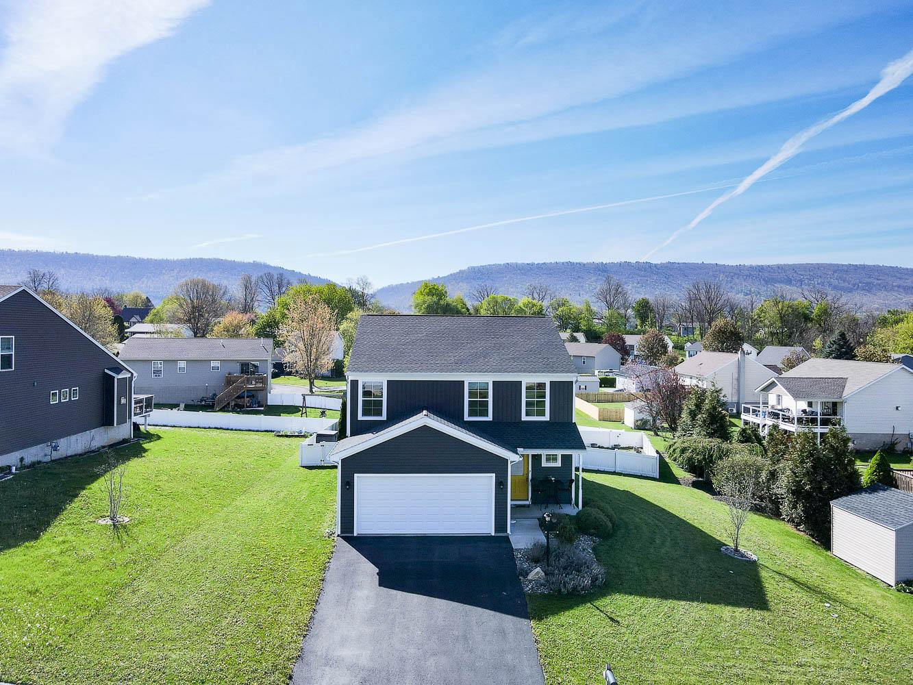 107 Shady Hollow Drive, Pleasant Gap