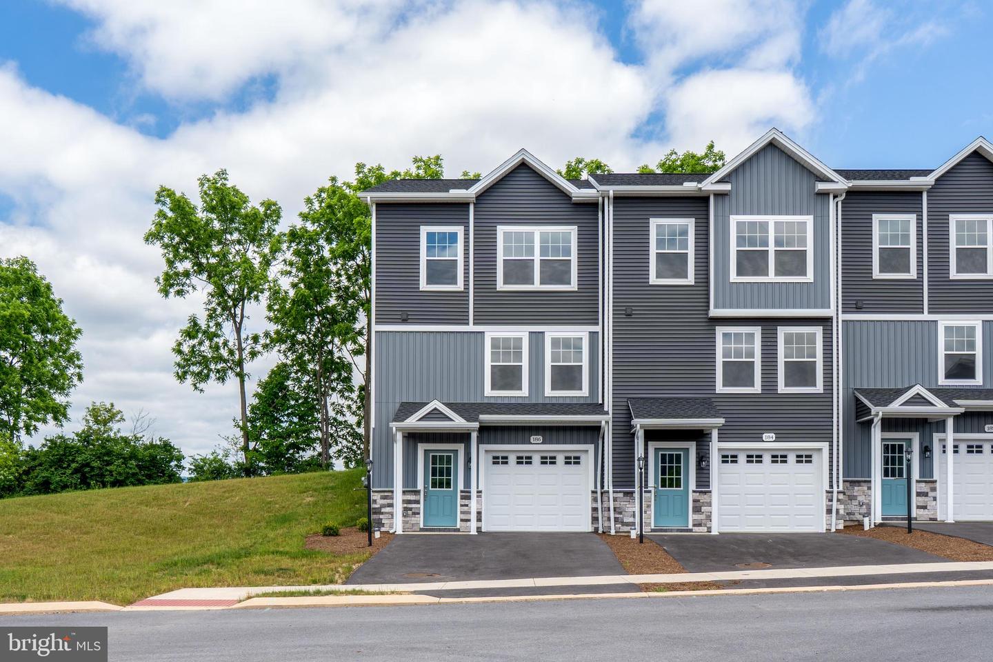 186 Highpoint Park Drive
