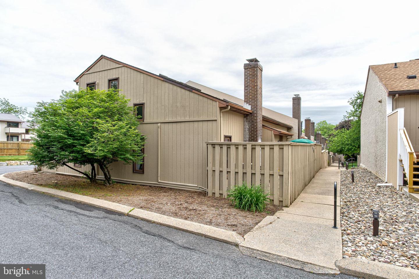 850 W Aaron Drive, State College