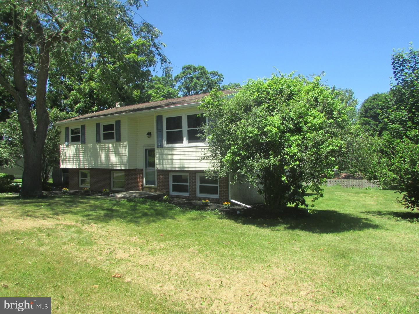 404 Beaverbrook Drive