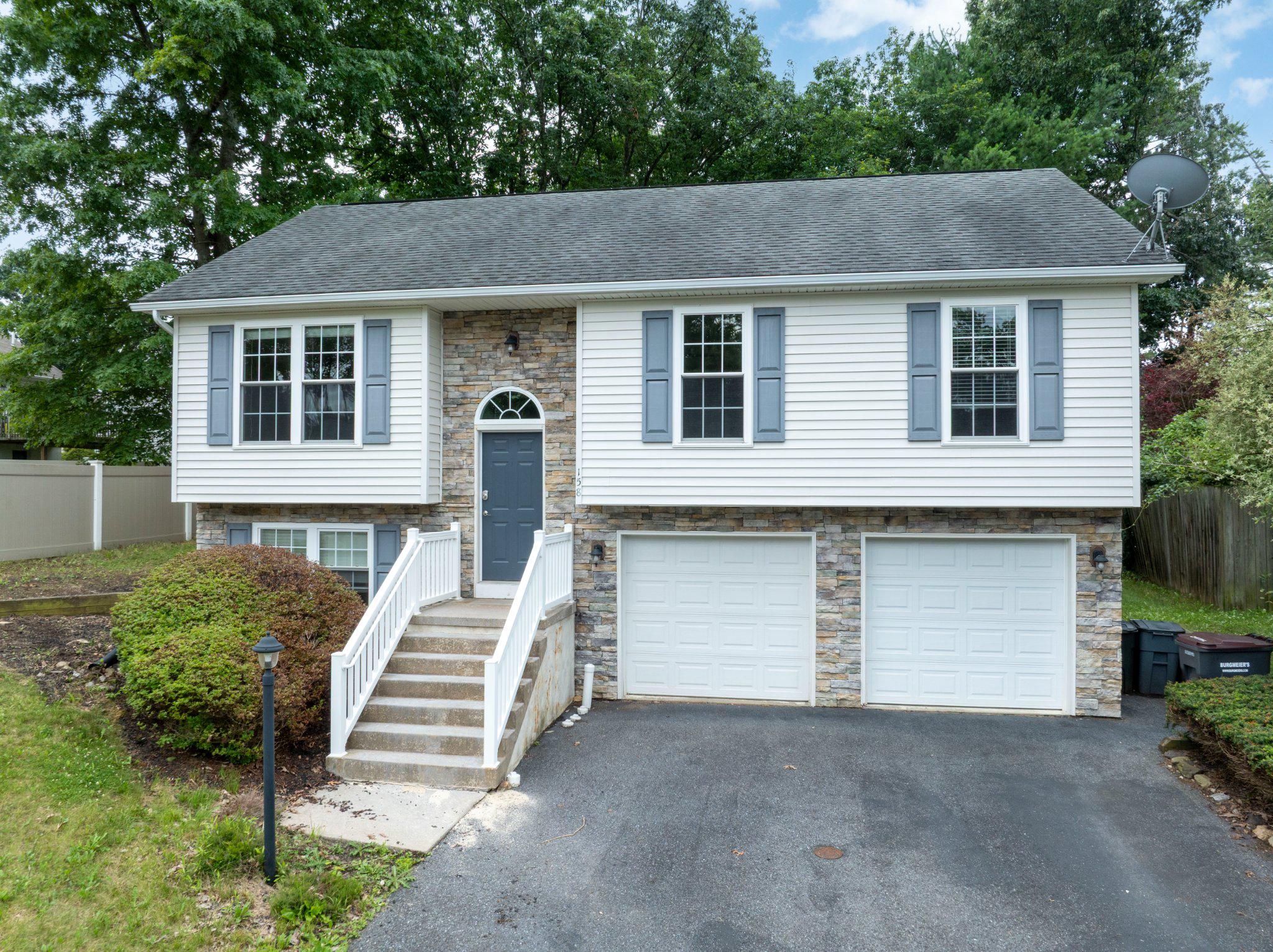 158 Mckivison Court