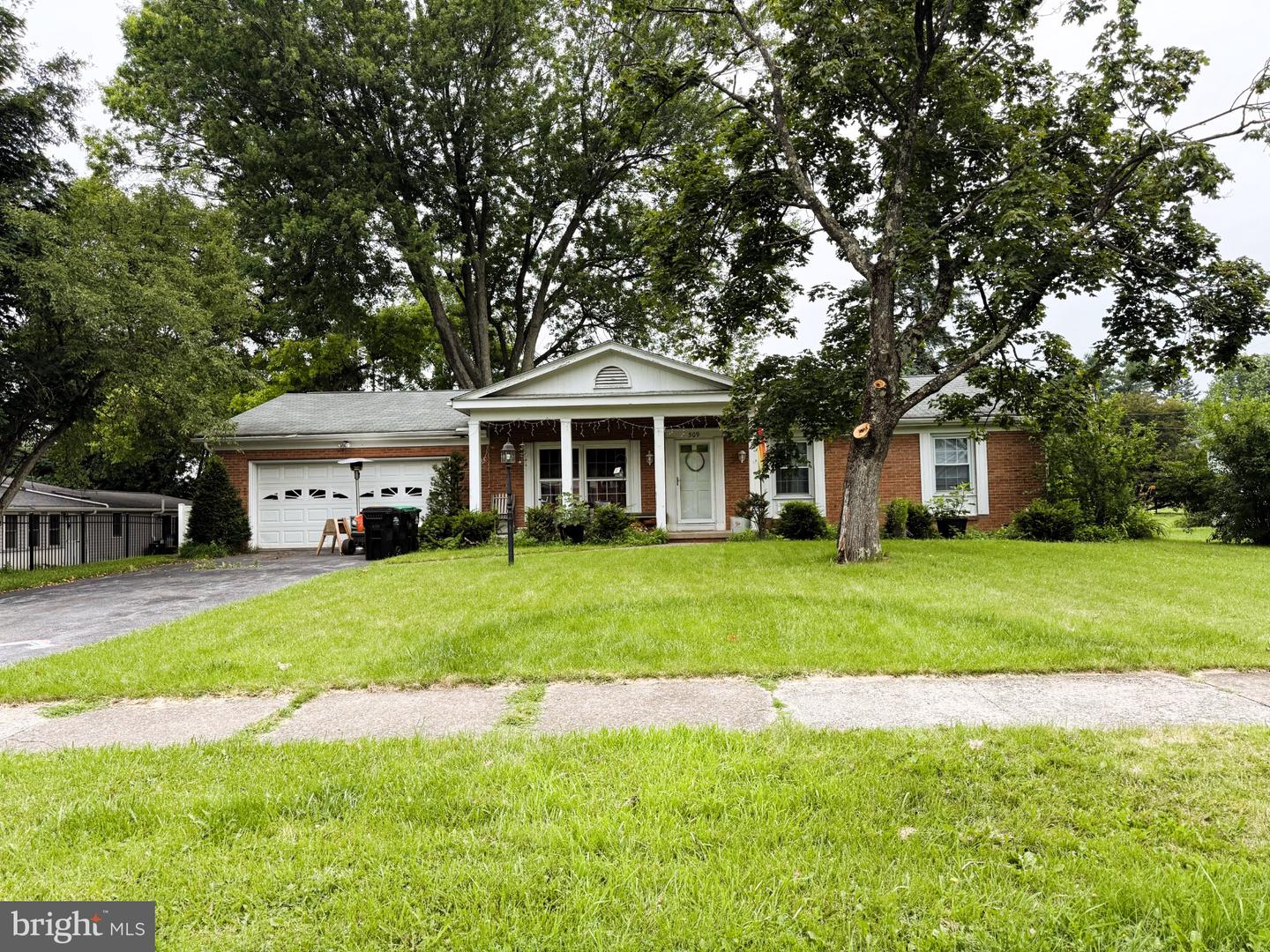 509 Nimitz Avenue, State College