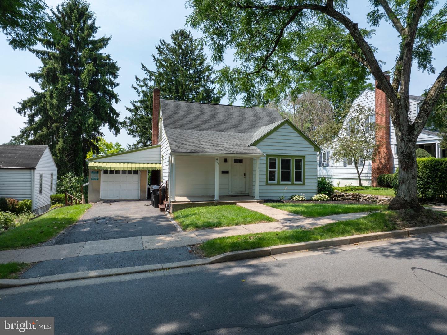 820 S Pugh Street, State College