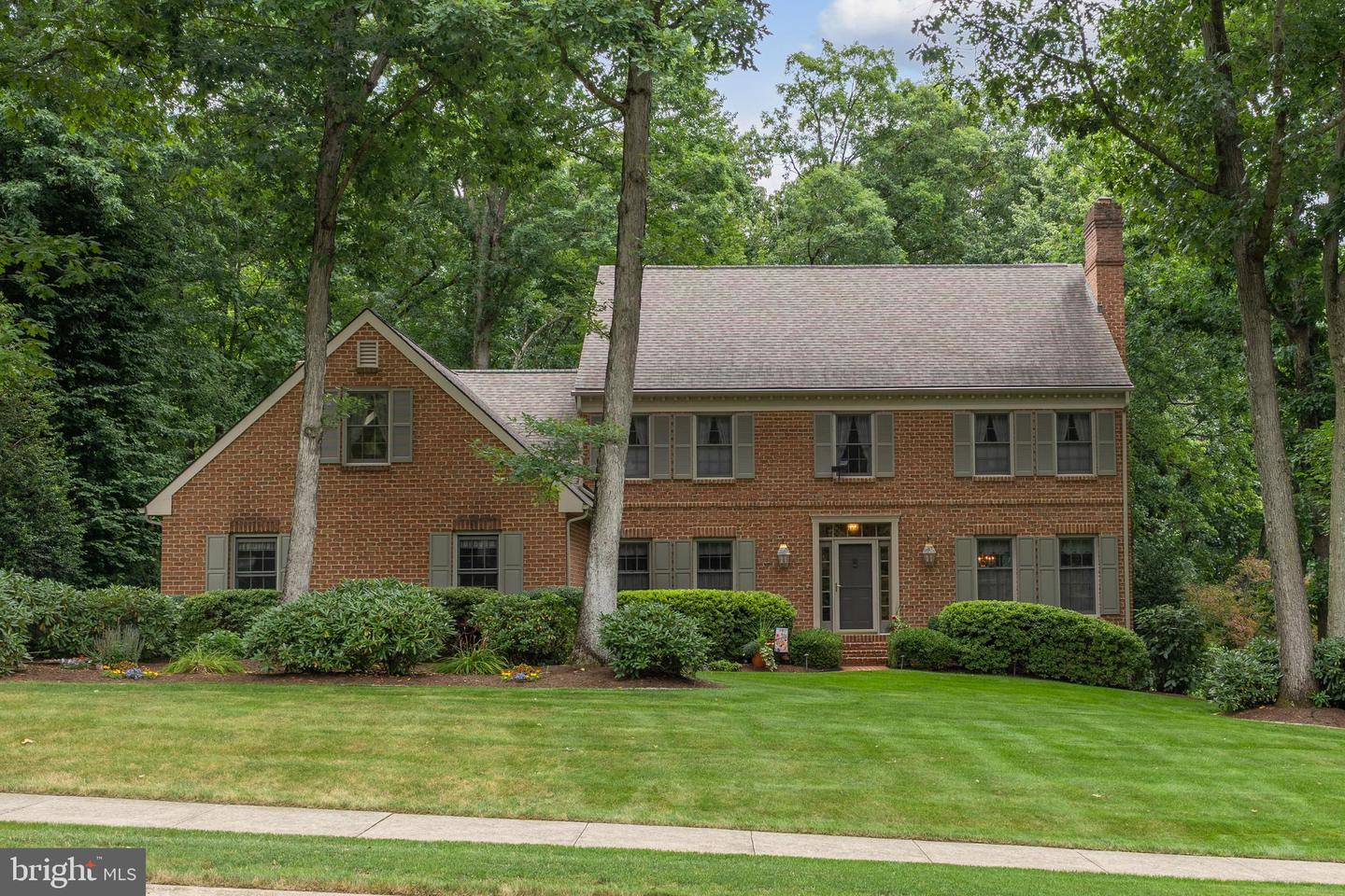 2460 Hickory Hill Drive