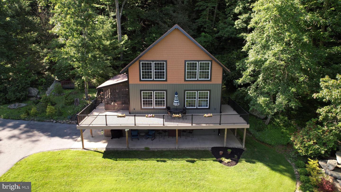 226 Strawberry Hill Road
