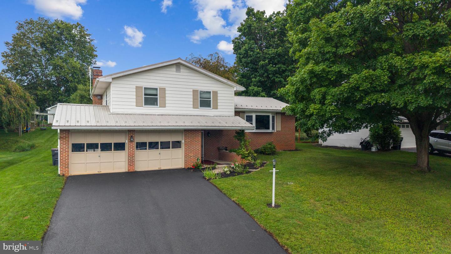 638 Berkshire Drive