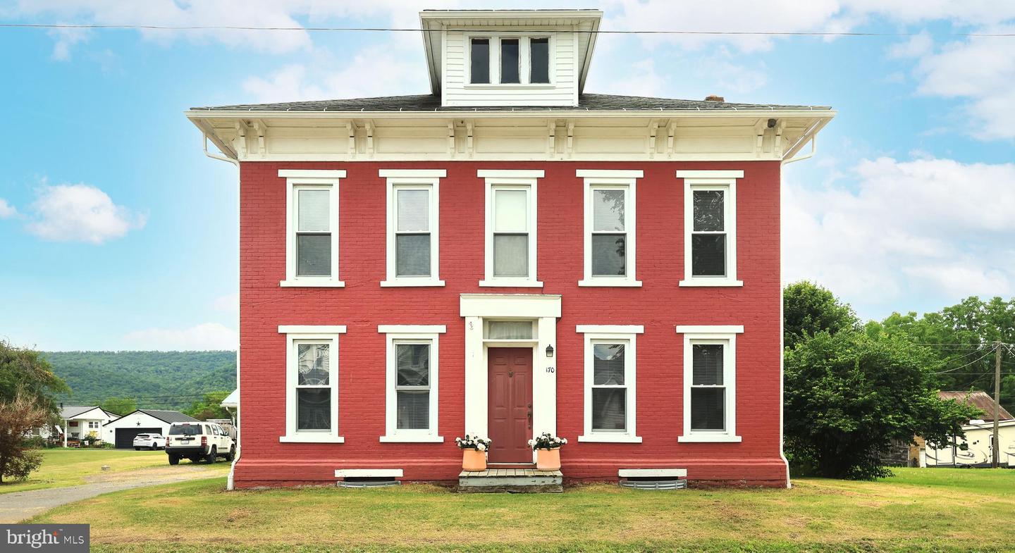 170 E Main Street